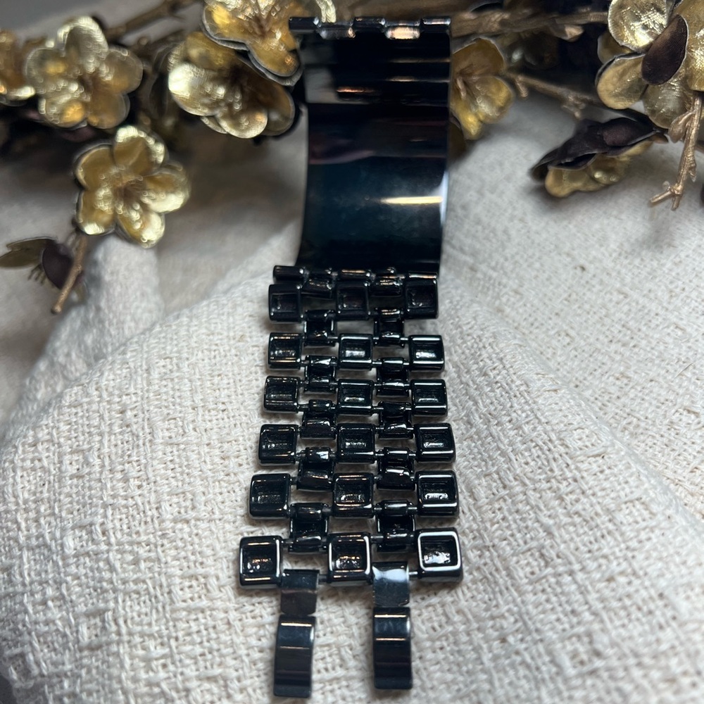 All Saints Bracelet with fur - Picture 6 of 11